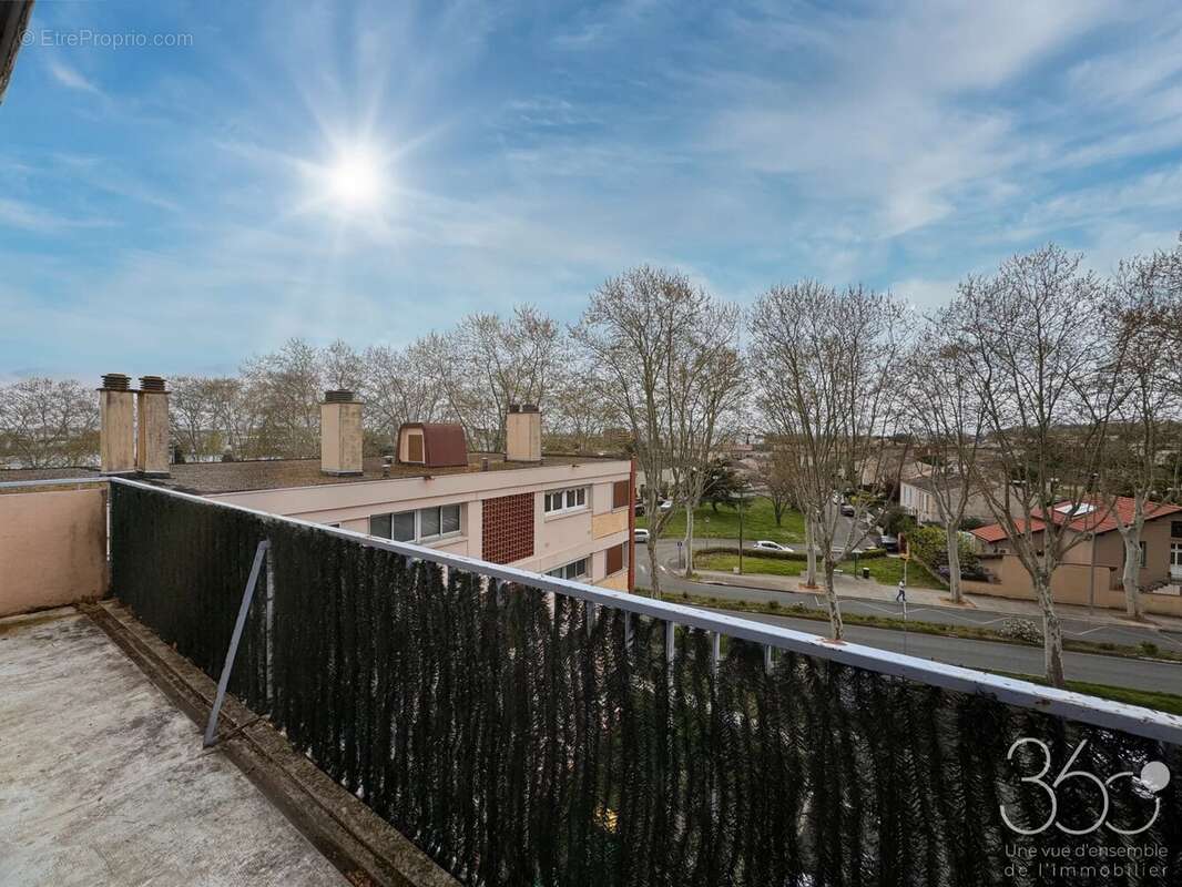 Appartement à COLOMIERS