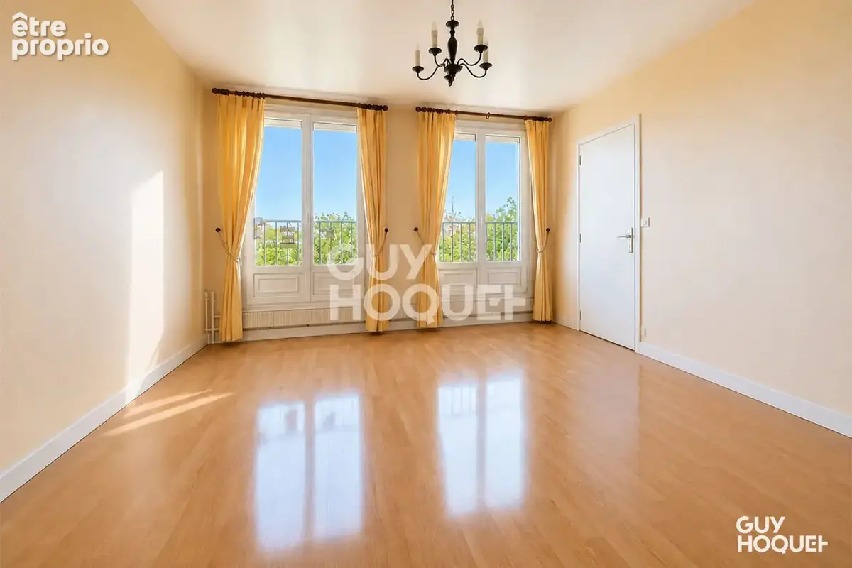 Studio 28 m² sans vis-à-vis - dernier étage - photo 2