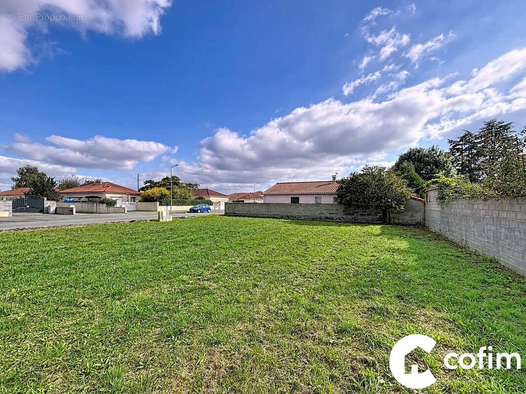 Terrain à BORDERES-SUR-L&#039;ECHEZ