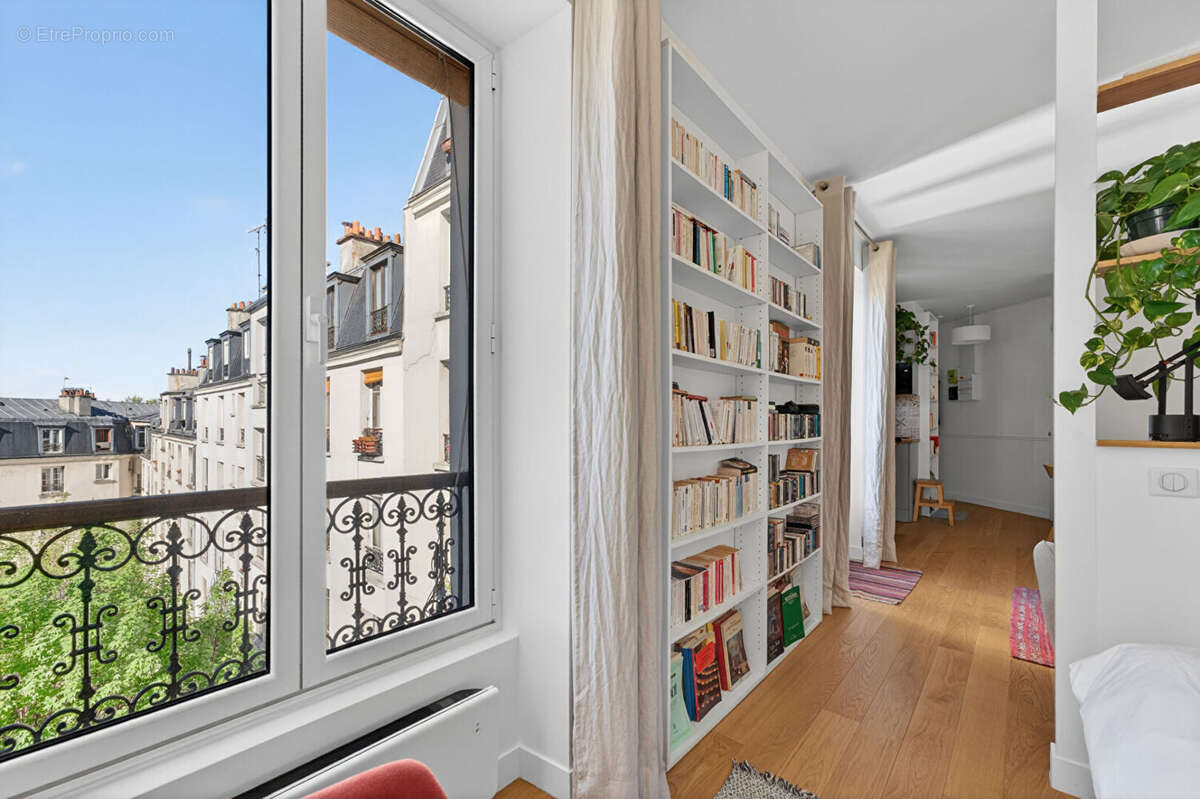 Appartement à PARIS-19E