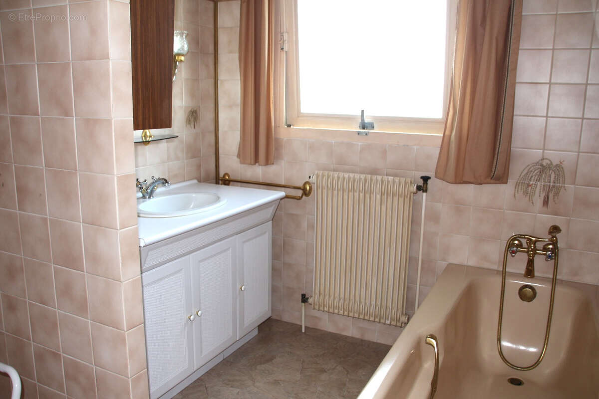 Maison à SAINT-GEORGES-DE-DIDONNE