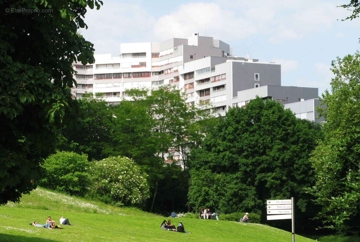 Appartement à NANTERRE