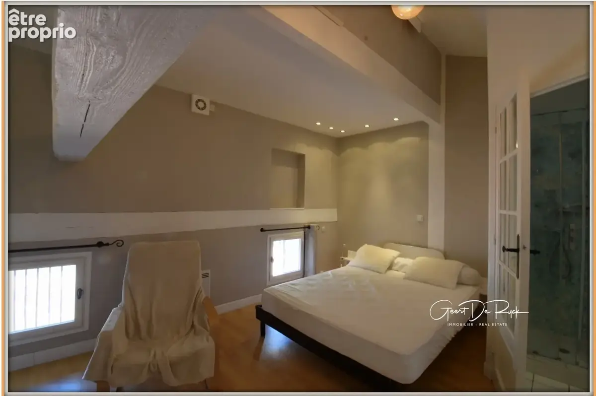 CARCASSONNE Centre ville. Maison de ville T4 71 m²- prête à vivre - Vendue meublée - 94000 € - photo 4
