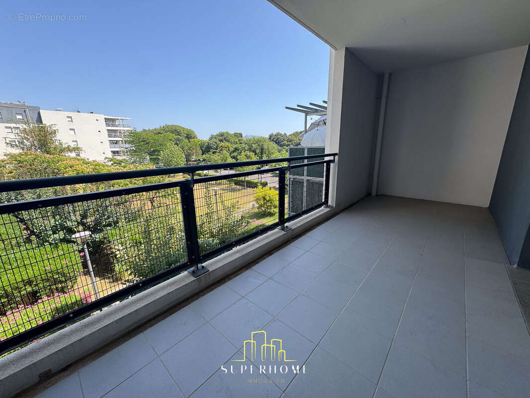 Appartement à MARSEILLE-14E