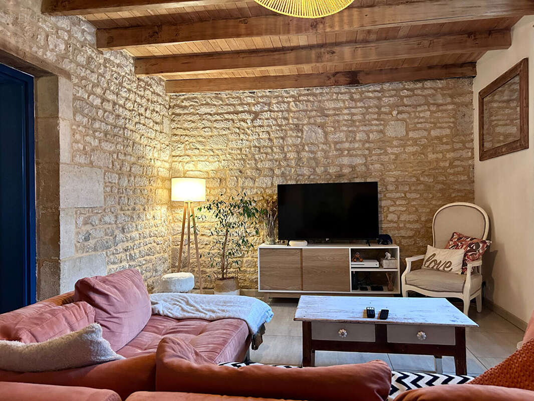 Maison à LA CRECHE