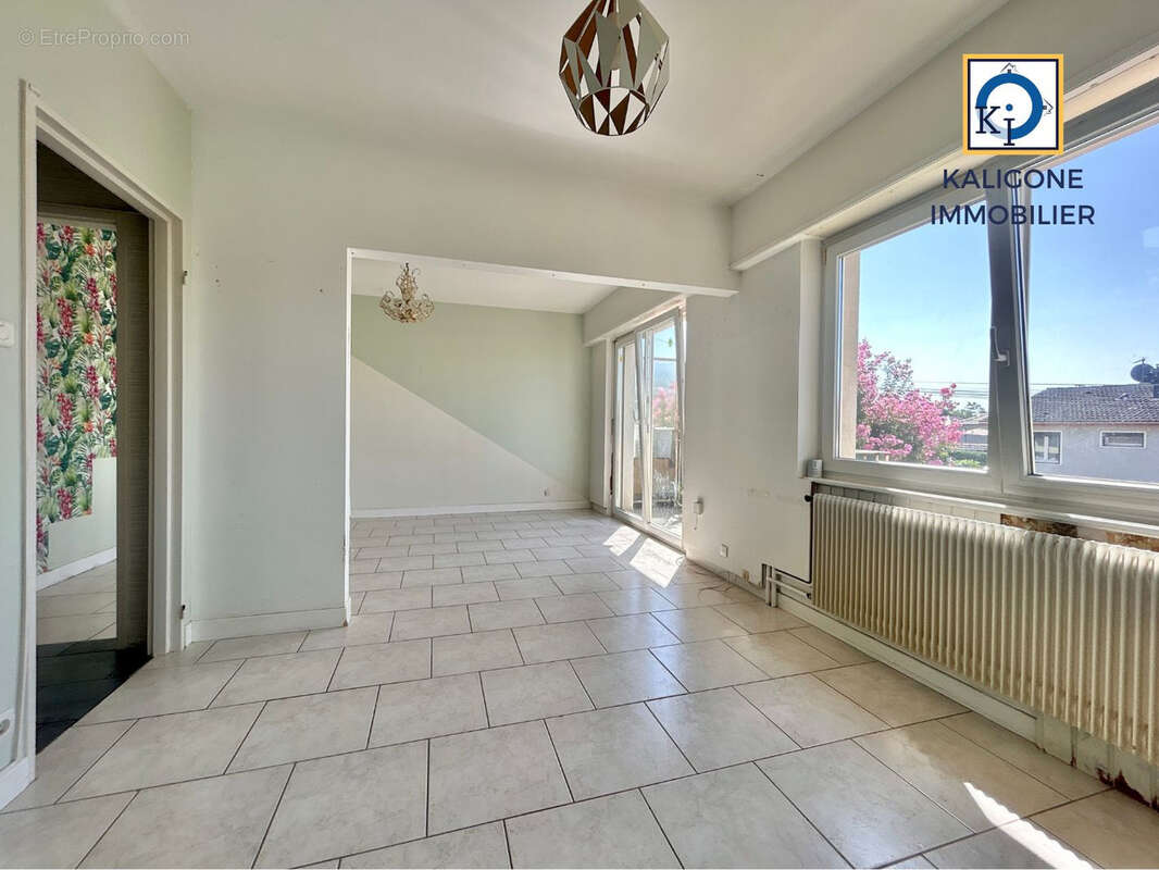 Maison mitoyenne vue sur les champs - photo 5
