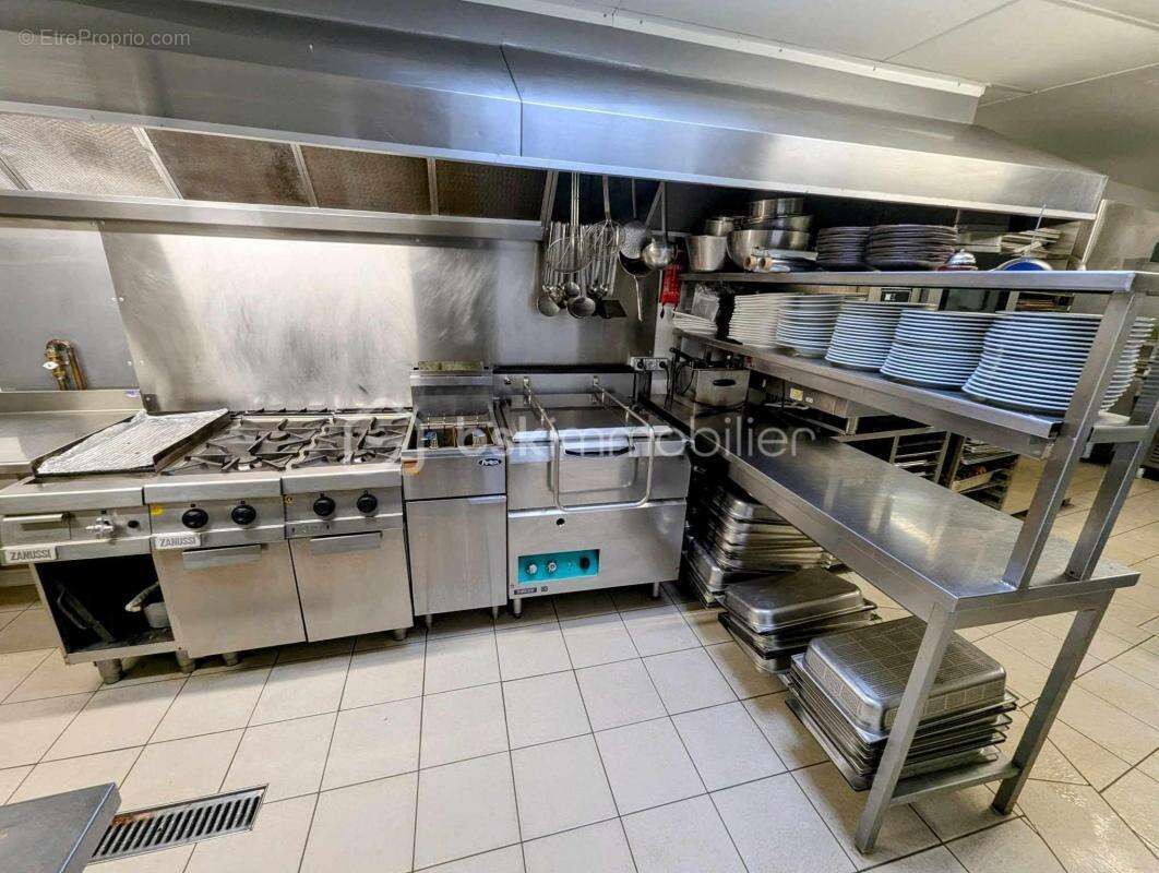 Commerce à SAINT-JAMES