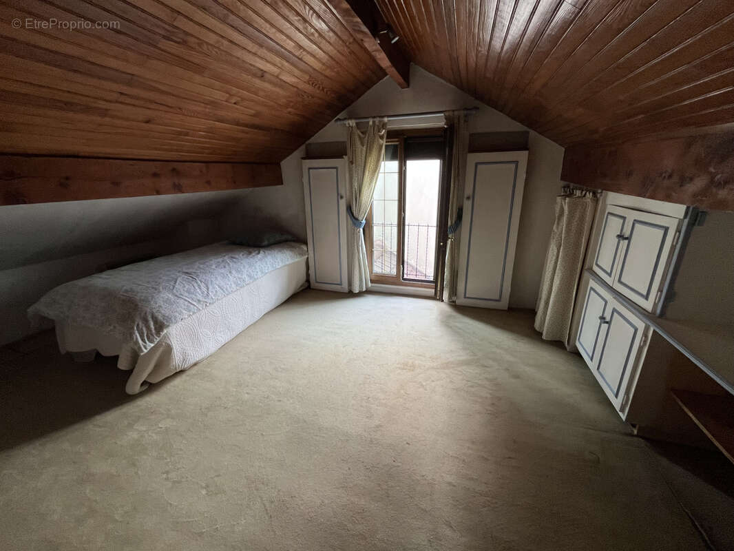 Maison à PARAY-VIEILLE-POSTE