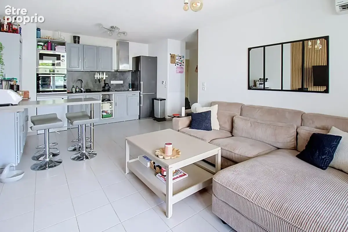 A VENDRE EN EXCLUSIVITÉ à DRAGUIGNAN - Appartement 3 pièces 58 m² avec terrasse dans résidence sécurisée récente - photo 2
