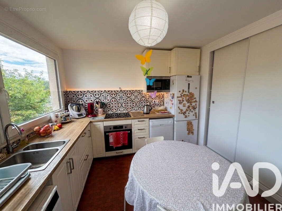 Photo 7 - Appartement à LE PECQ