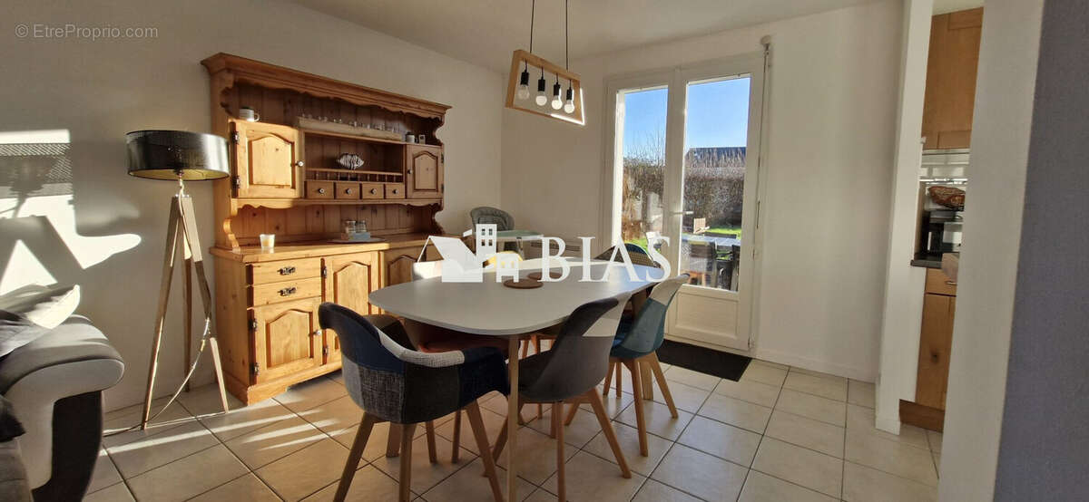 Maison à BOISSEY-LE-CHATEL