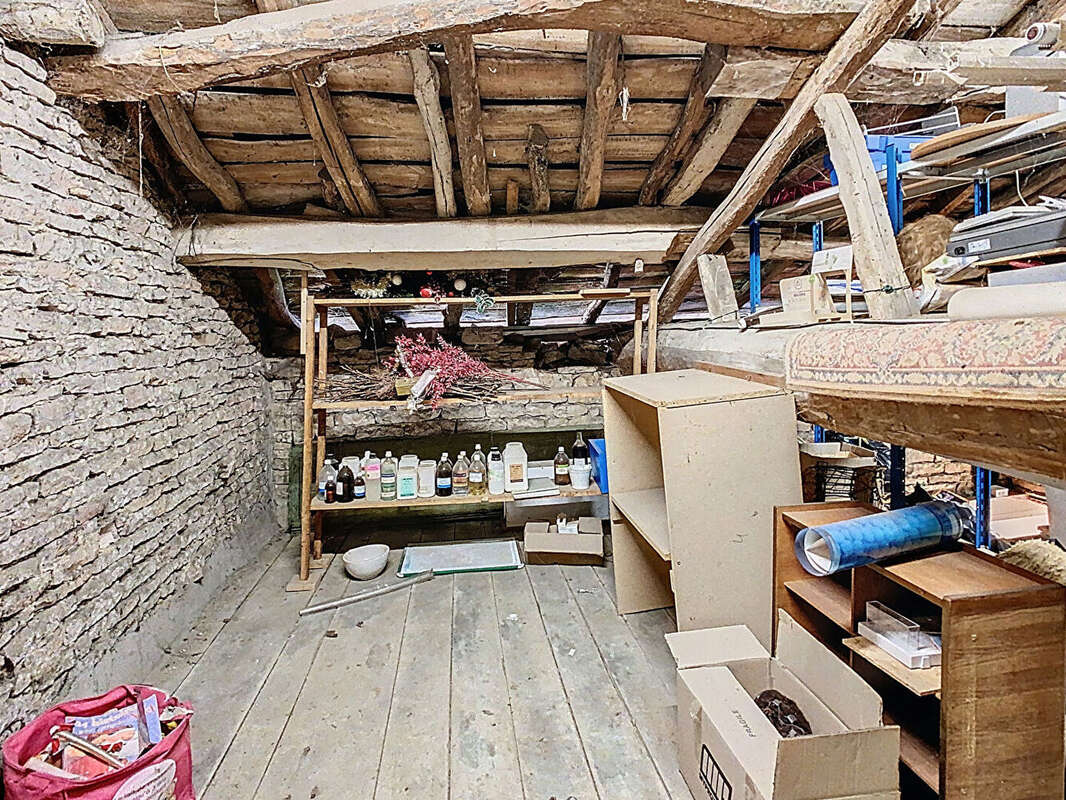 Maison à PONT-DE-VAUX