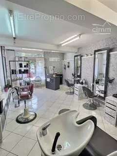 Commerce à REVIGNY-SUR-ORNAIN