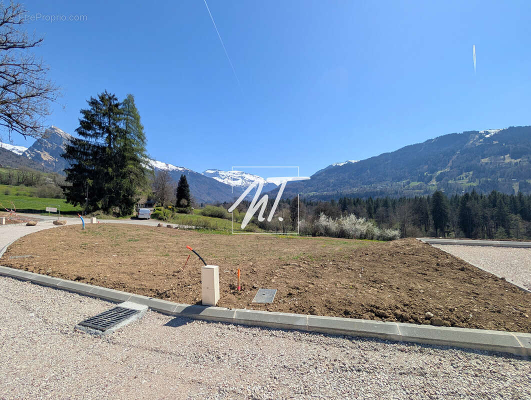 Maison à SAMOENS