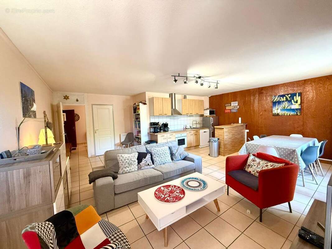   - Appartement à PRADES