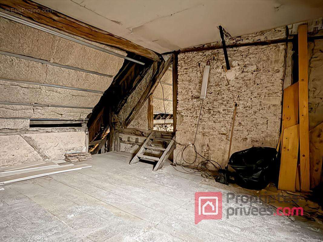 Maison à BAR-SUR-SEINE