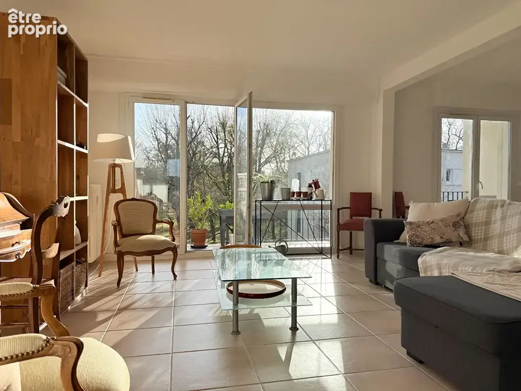 Appartement F4 avec grand balcon à Senlis - photo 3