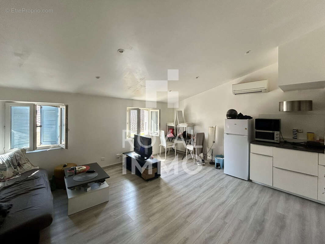 Appartement à LA VALETTE-DU-VAR