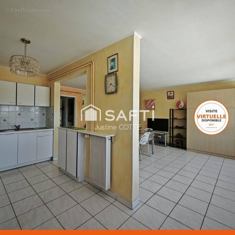 Photo 1 - Appartement à LA GRANDE-MOTTE