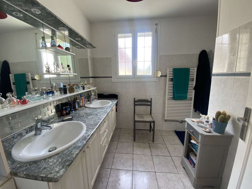 Photo 9 - Maison à ROYE