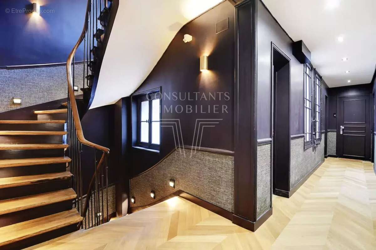 Duplex avec deux chambres, lumineux et ensoleillé - photo 10