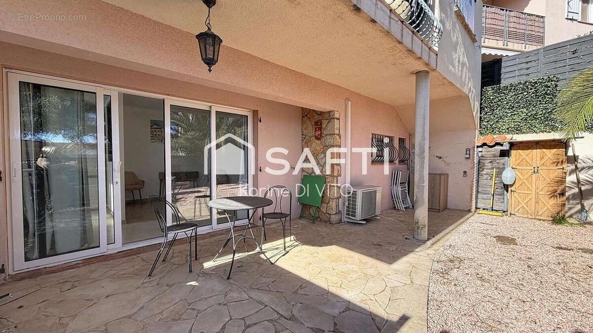 Photo 7 - Appartement à ROQUEBRUNE-SUR-ARGENS