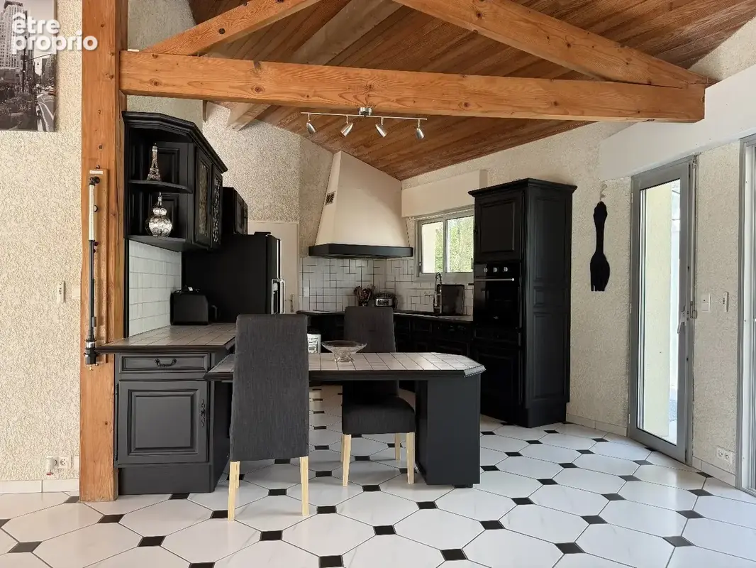 Maison lumineuse ouverte sur la nature, secteur Eauze - photo 8