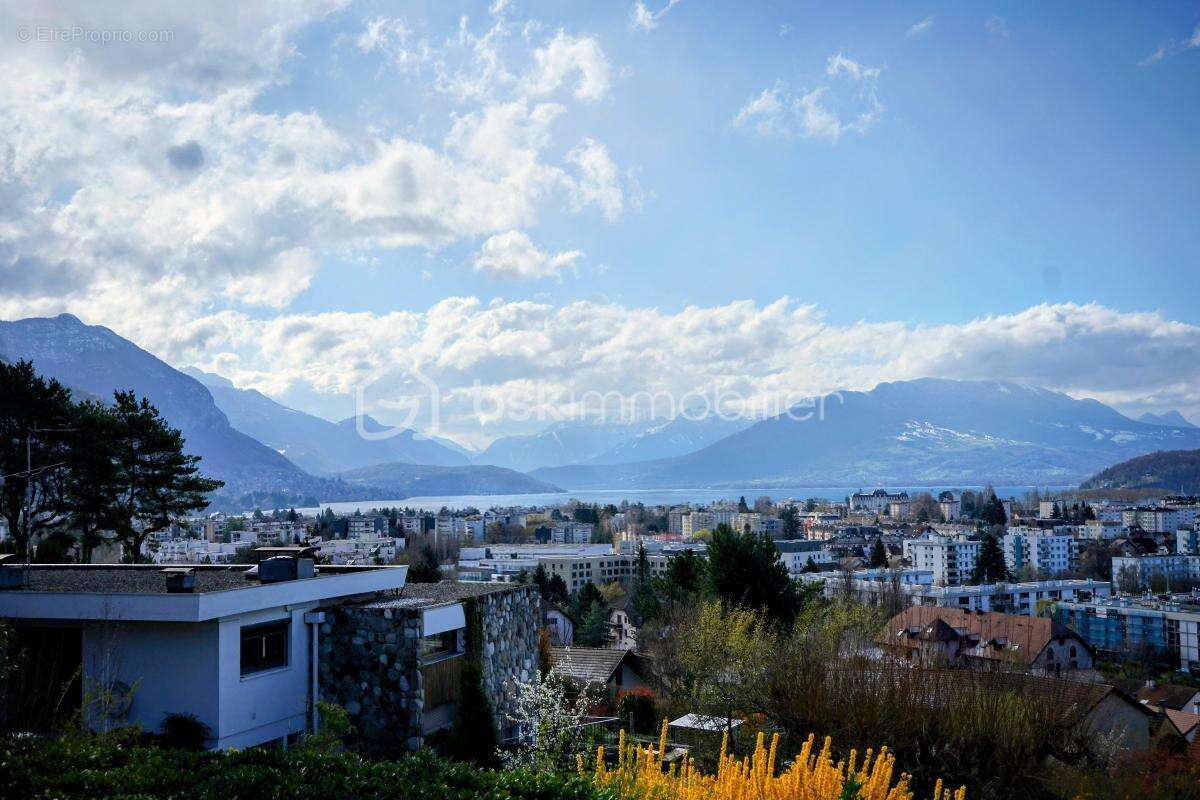 Appartement à ANNECY-LE-VIEUX