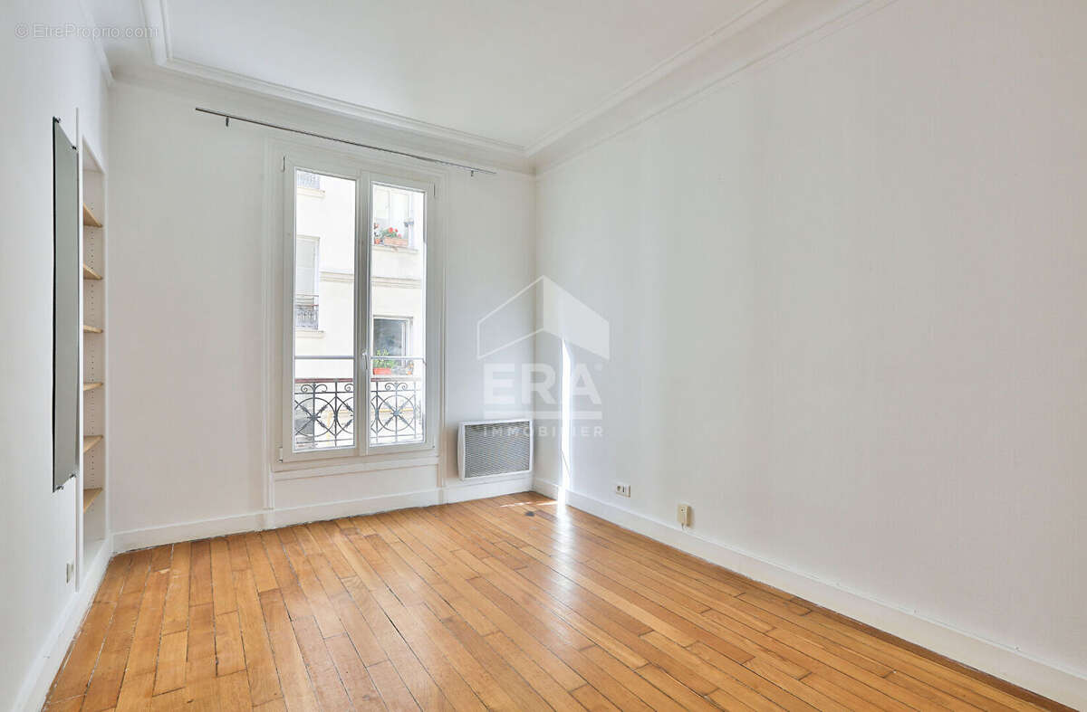 Appartement à PARIS-19E