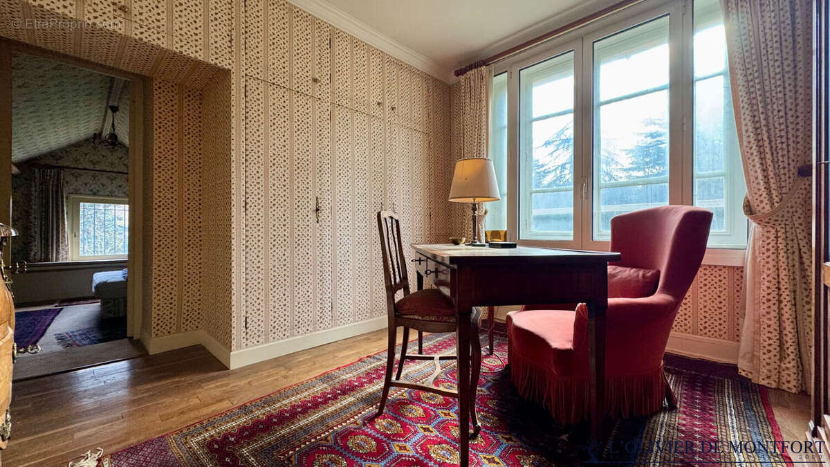 Maison à MONTFORT-L'AMAURY