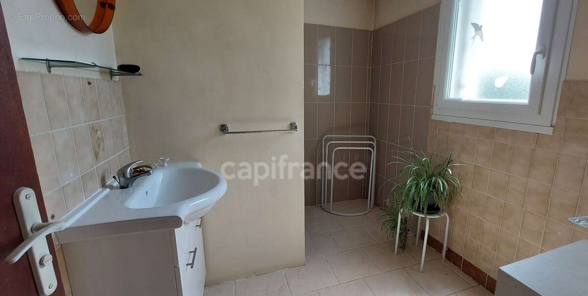 Maison à vendre 5 pièces LA TARDIERE (85) - photo 12