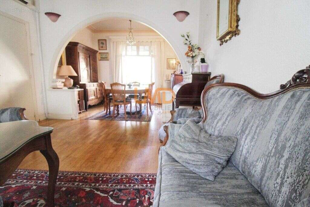 Maison de ville au cœur de Thuir - photo 5