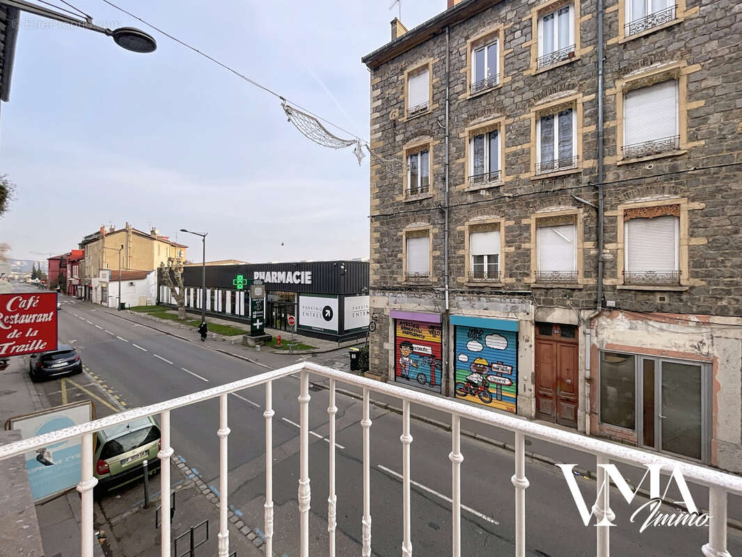 Appartement à OULLINS