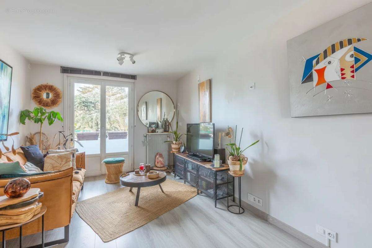 Appartement à OULLINS