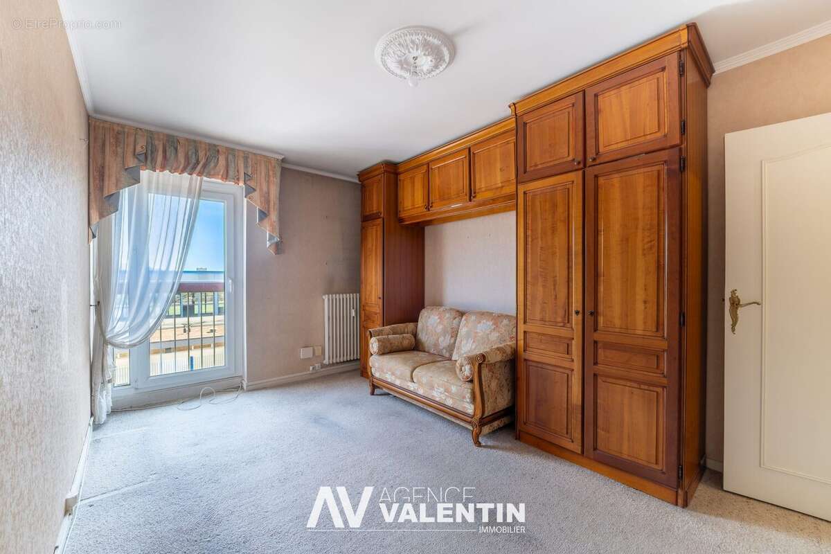 Appartement 95 m² à Metz  - photo 9
