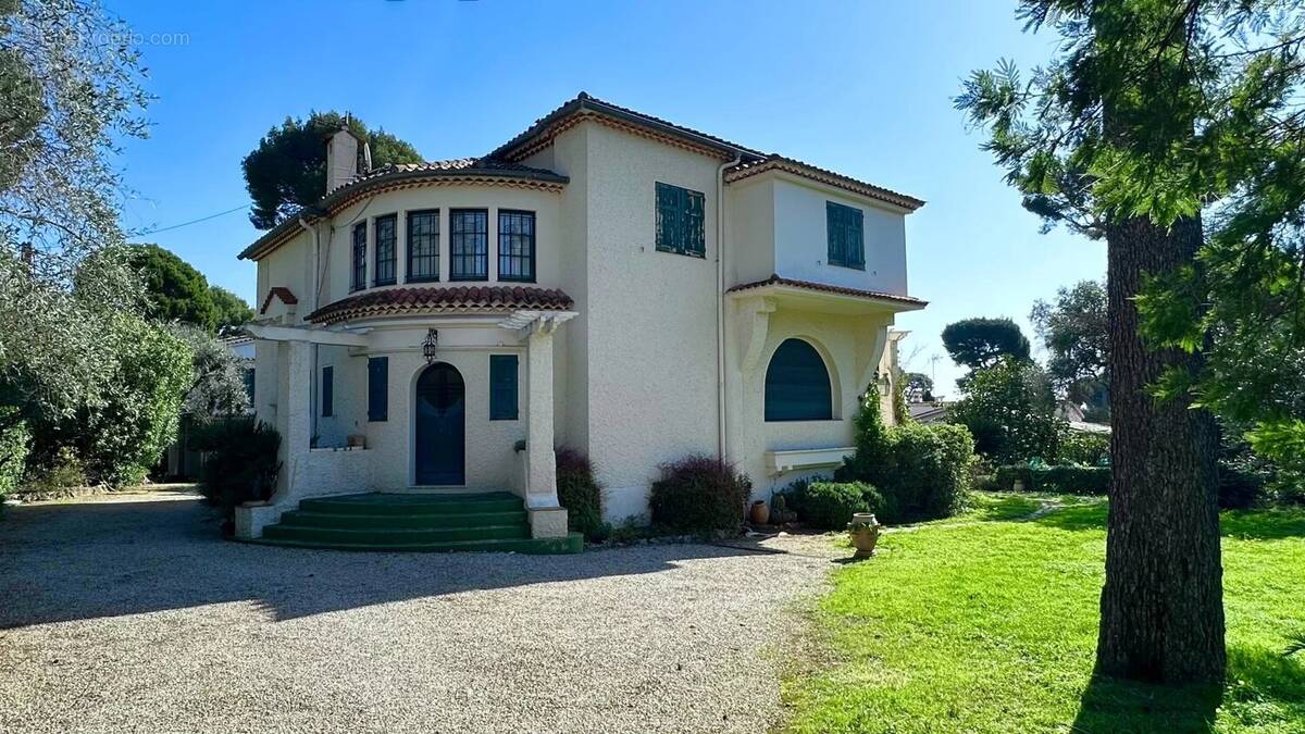Maison à ANTIBES