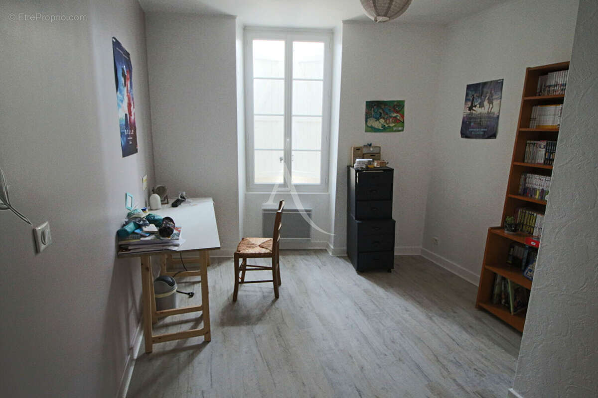 Immeuble avec bon rapport locatif - photo 2