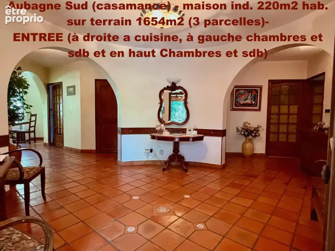 13400  Aubagne (Casamance et Chateau de Creissauds) Maison Individuelle -  4 à 5 chambres - 220m2 hab et 300m2 plancher - photo 14
