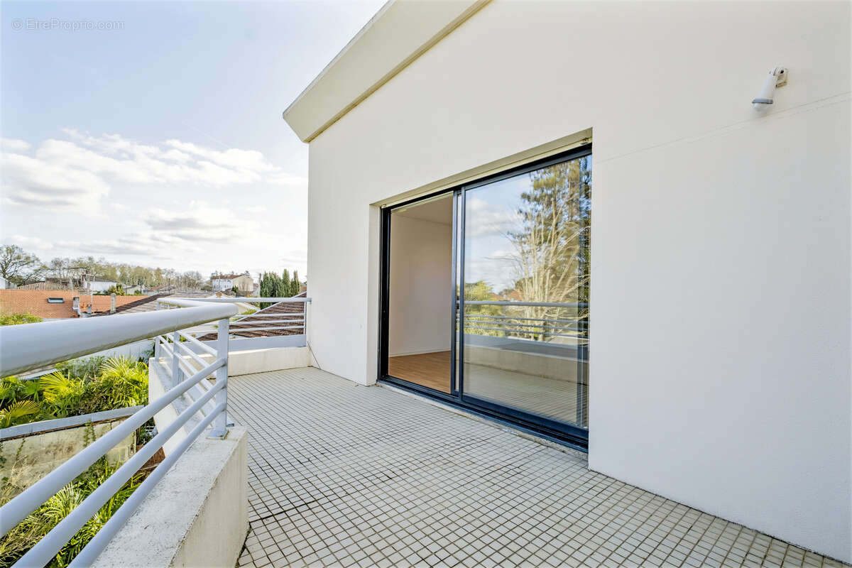 Appartement à LE BOUSCAT