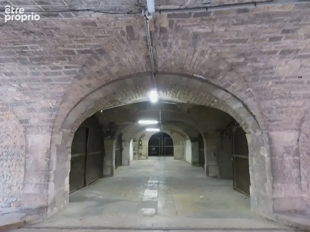 Garage Dijon - photo 2