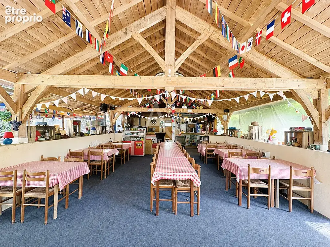 À MOULIHERNE Domaine de plein air avec gîtes et camping sur plus de 8 500 m² - photo 3