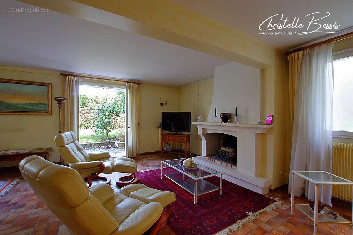 Photo 4 - Maison à VILLECRESNES