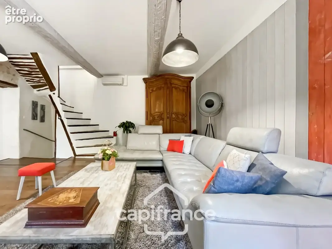 belle opportunité sur Alleins : maison de village de 102 m2 entièrement rénovée et climatisée, 2 niveaux avec 2 grandes chambres - photo 10