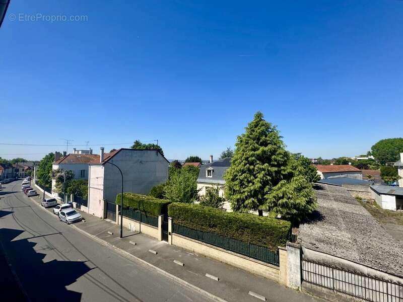 Appartement à LE RAINCY