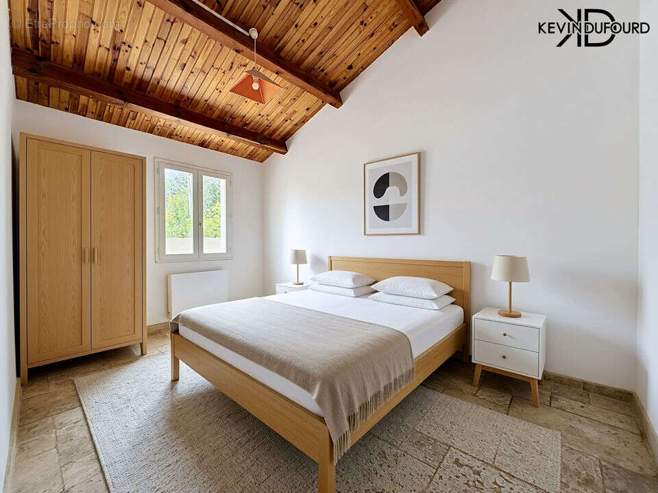 Maison de 100 m² sur un terrain de 5.000 m² à ALBA LA - photo 4