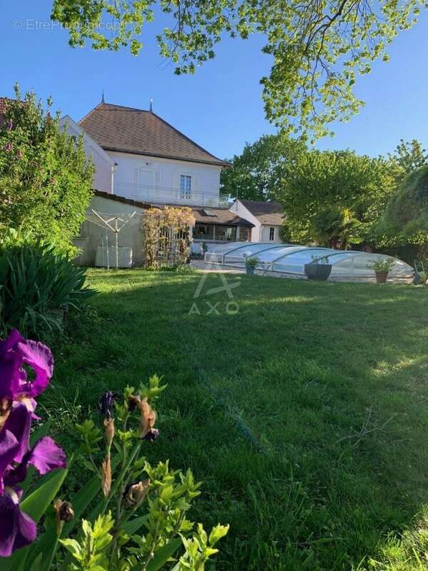 Maison à PLIVOT