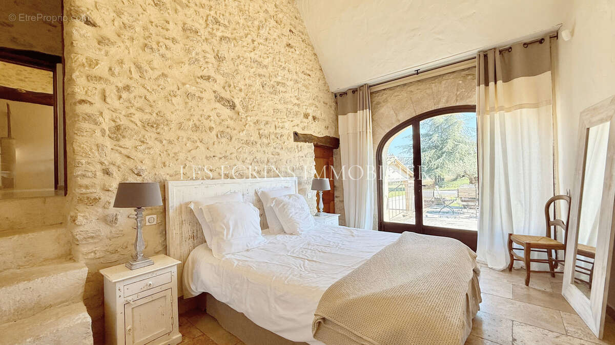 Photo 9 - Maison à BONNIEUX