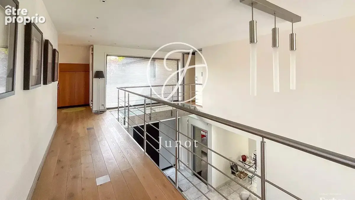 Brillon - Maison à vendre - 12 pièces - 544m² - 7 chambres - Jardin - Piscine intérieur - Stationnement. - photo 17