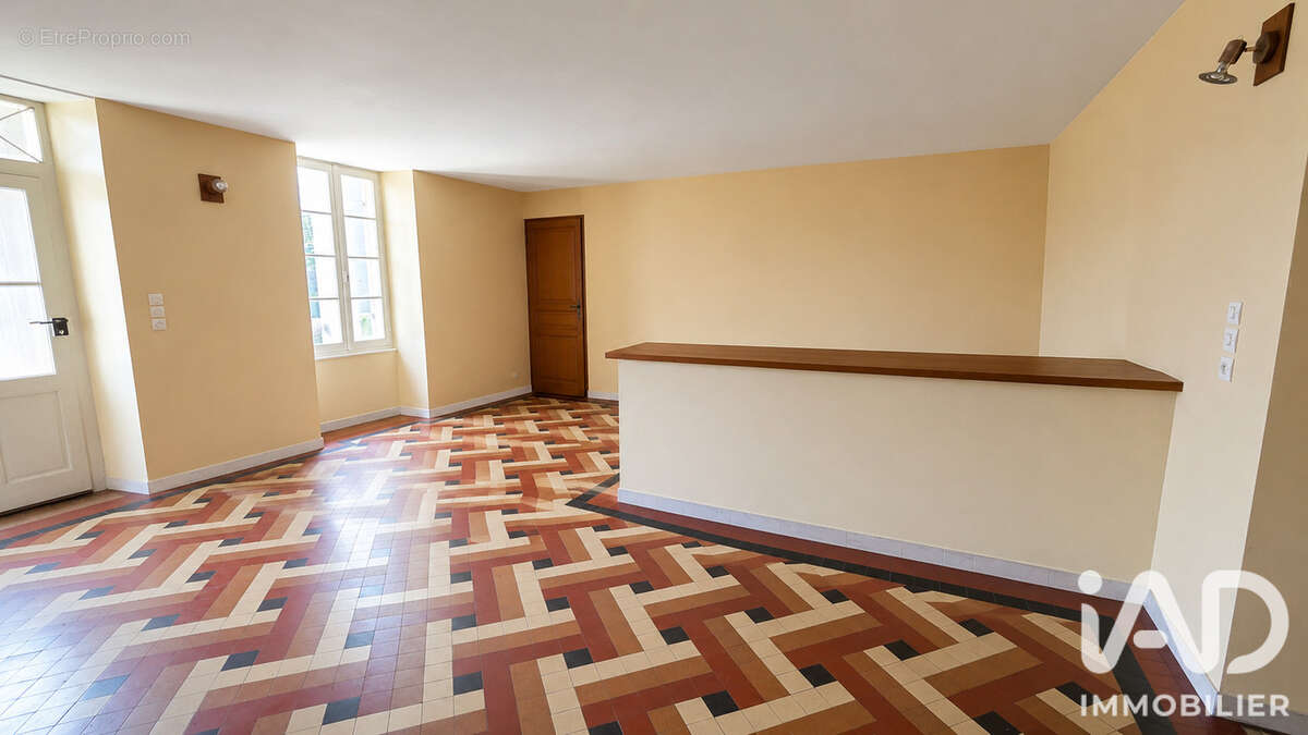 Maison 145 m² à Portets  - photo 3