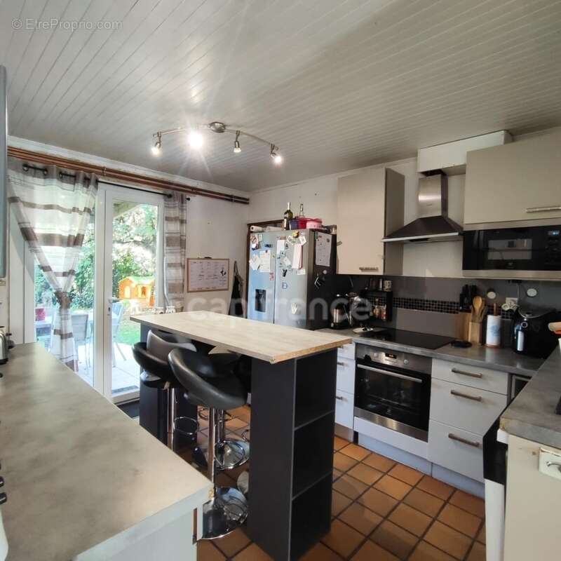 Maison à LES AVENIERES